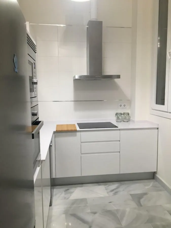 Ferienwohnung Apartamento Nuevo En Casa Tipo Palacio Cádiz Apartment