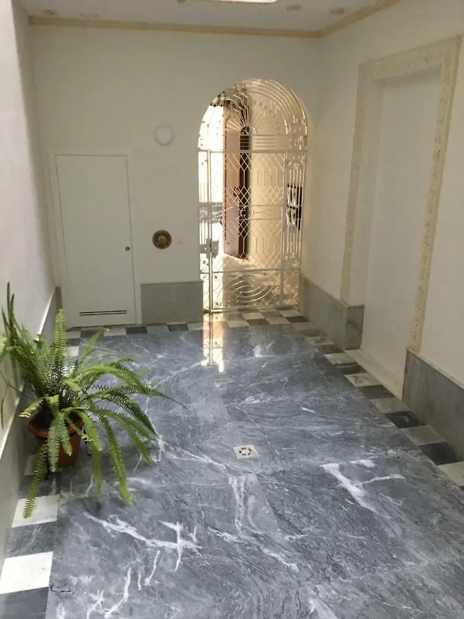 Ferienwohnung Apartamento Nuevo En Casa Tipo Palacio Cádiz