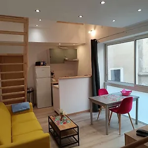 appartement-centre-lisle-sur-la-sorgue.fr-provencehotel.com/